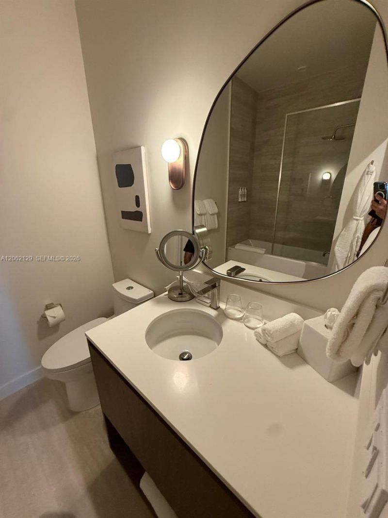1611 SW 2nd Avenue , Unit 1206, Miami, FL 33129 Photo