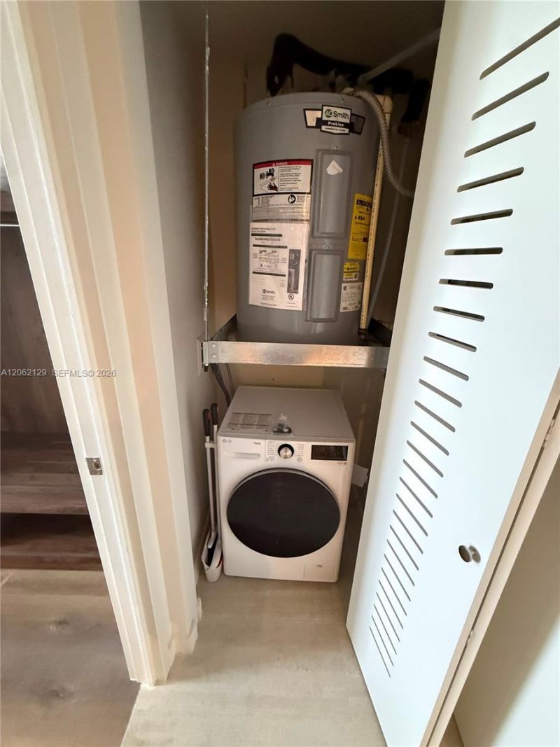 1611 SW 2nd Avenue , Unit 1206, Miami, FL 33129 Photo