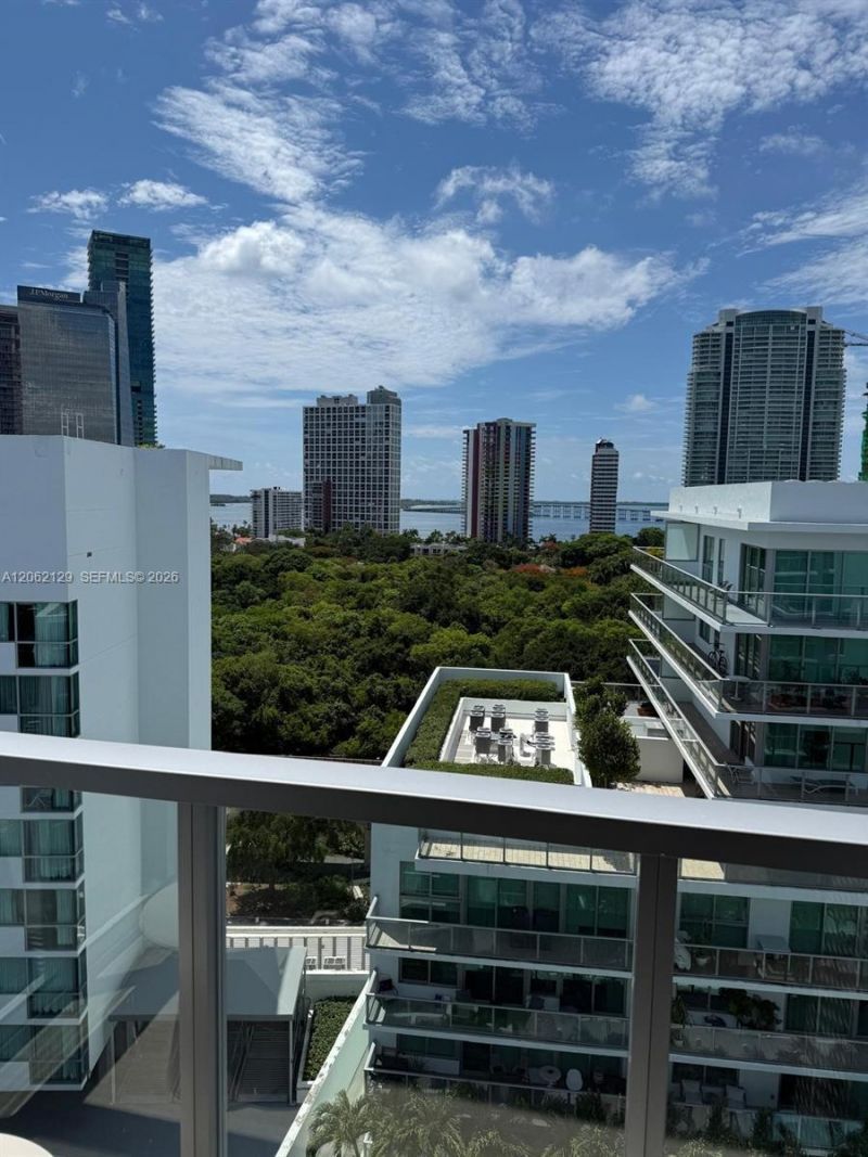 1611 SW 2nd Avenue , Unit 1206, Miami, FL 33129 Photo