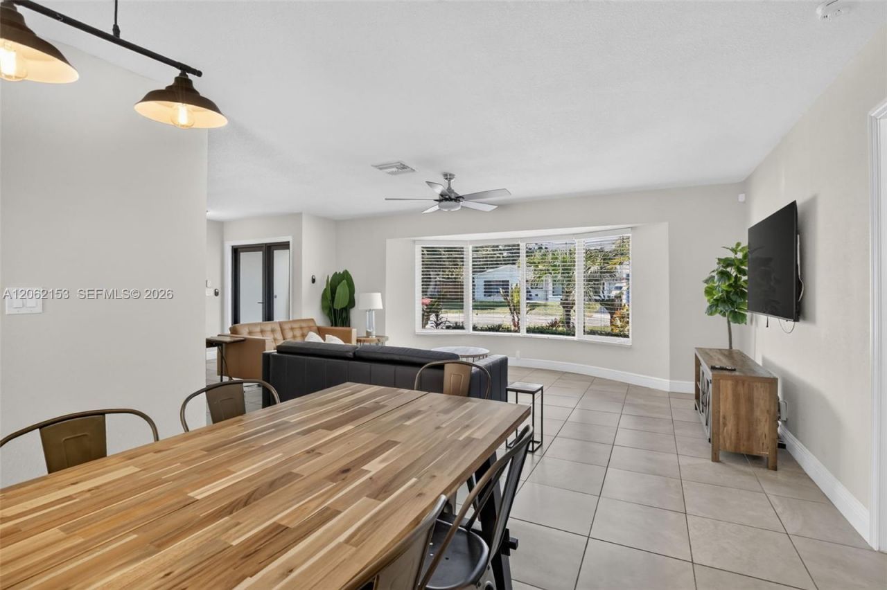 5602 SW 1st St , Plantation, FL 33317 Photo