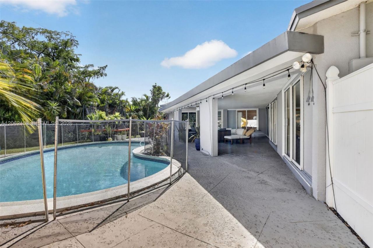 5602 SW 1st St , Plantation, FL 33317 Photo