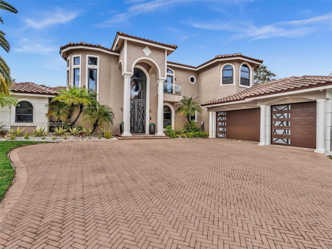 1021 NW 115th Ave , Plantation, FL 33323 Photo