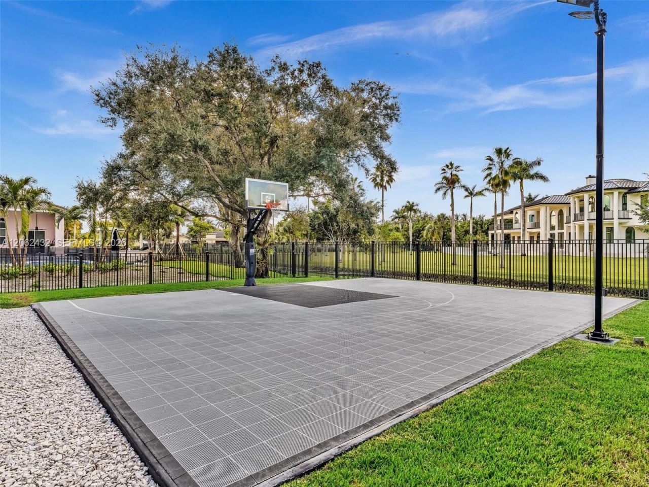 1021 NW 115th Ave , Plantation, FL 33323 Photo