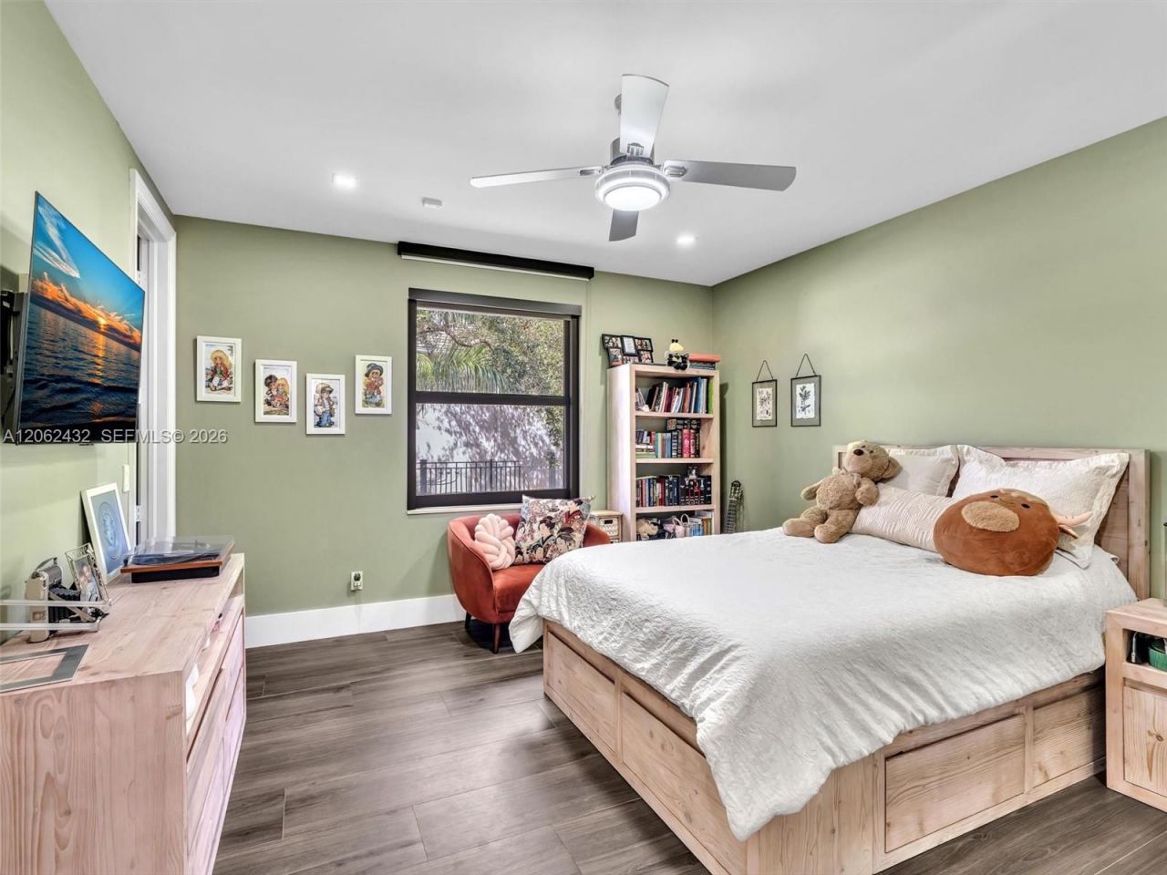 1021 NW 115th Ave , Plantation, FL 33323 Photo