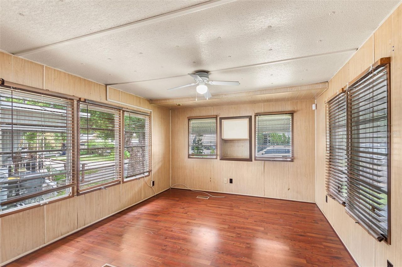 114 Lakeside Dr, Auburndale, FL 33823 Photo