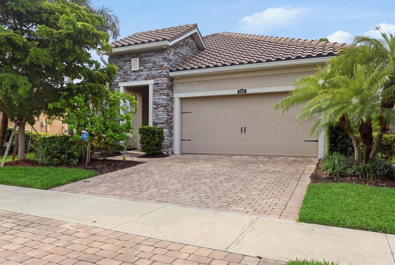 11595 Renaissance Boulevard, Venice, FL 34293 Photo