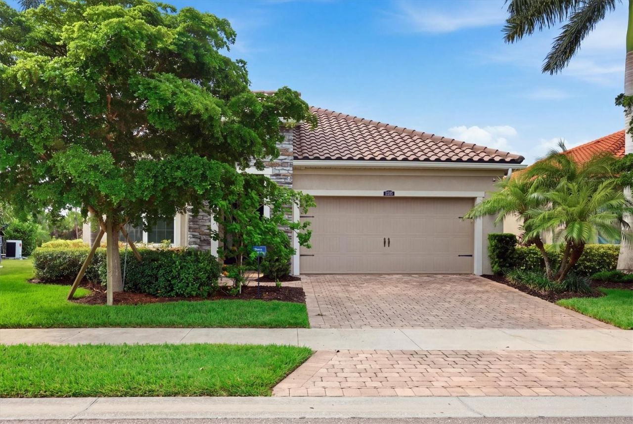 11595 Renaissance Boulevard, Venice, FL 34293 Photo