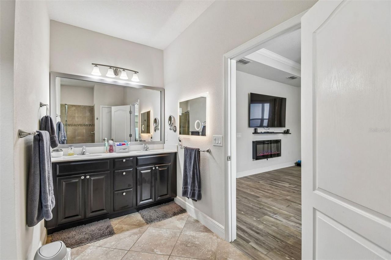 3758 Hanworth Loop, Sanford, FL 32773 Photo