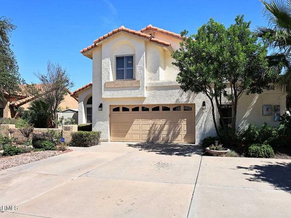 3642 E RENEE Drive, Phoenix, AZ 85050