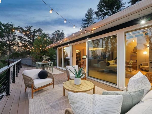 6824 Paso Robles Dr., Oakland, CA 94611
