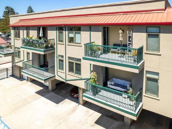1111 Ocean, Unit 204, Santa Cruz, CA 95060