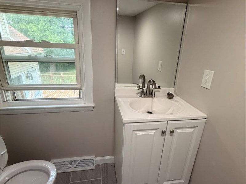 1399 Barlow Road , Unit 2, Hudson, OH 44236 Photo 11