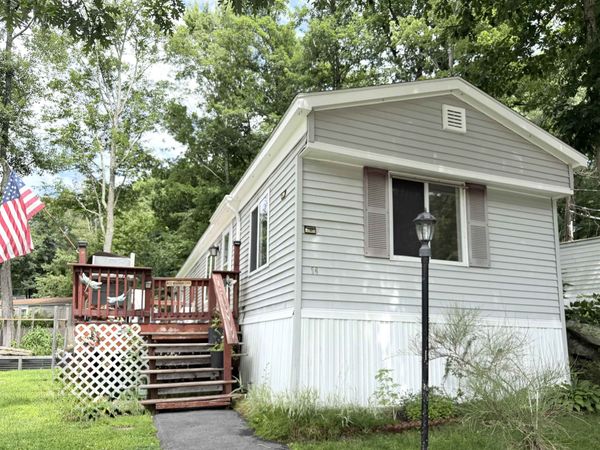 14 Monroe Avenue, Allenstown, NH 03275