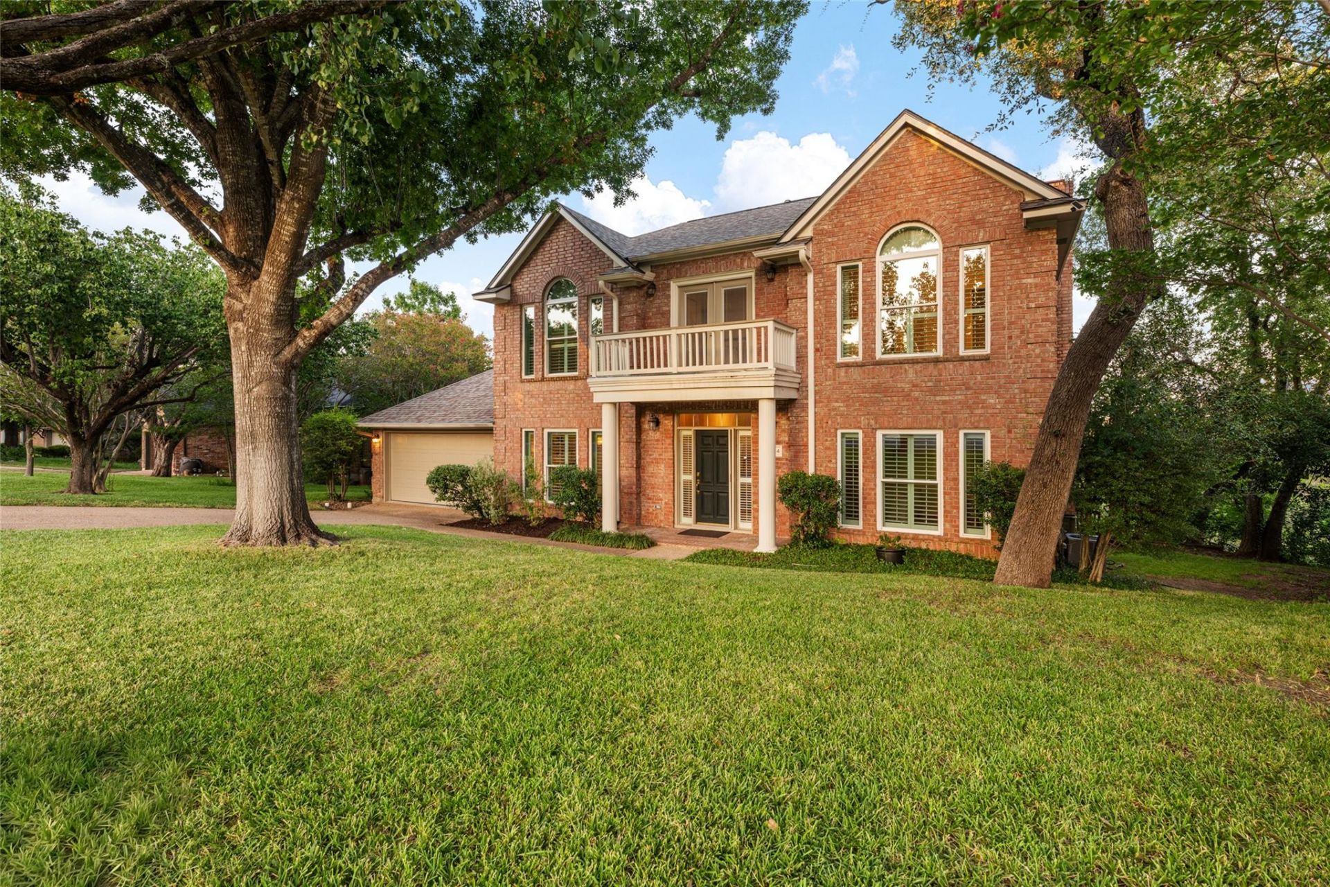 7414 Anaqua Dr, Austin, TX 78750 Main Photo