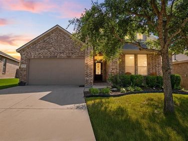 15752 Mirasol Drive, Fort Worth, TX 76177