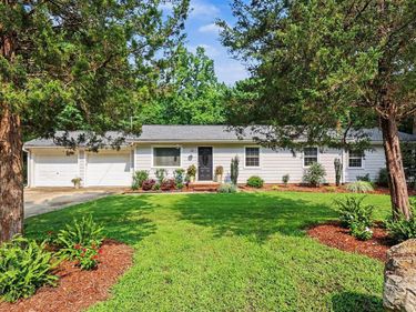 9208 Holly Springs Road, Apex, NC 27539