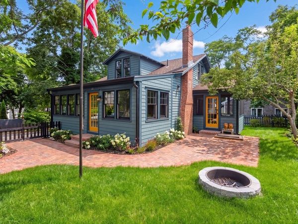 21 Brewster Street, Provincetown, MA 02657