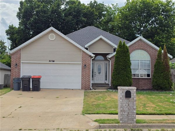3036 Beaver Creek Street, Springdale, AR 72764