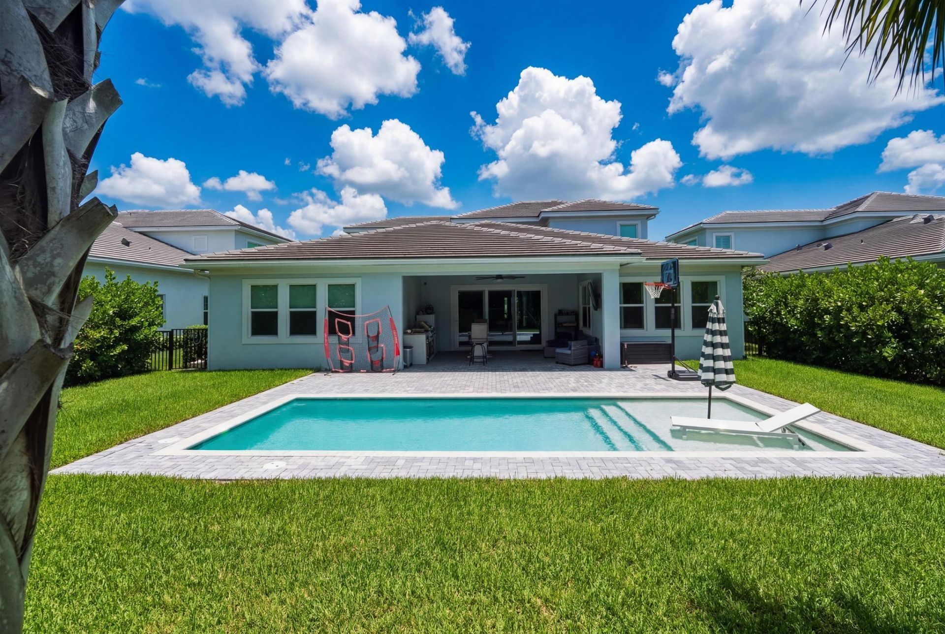 9264 Crestview Circle, Palm Beach Gardens, FL 33412 Photo