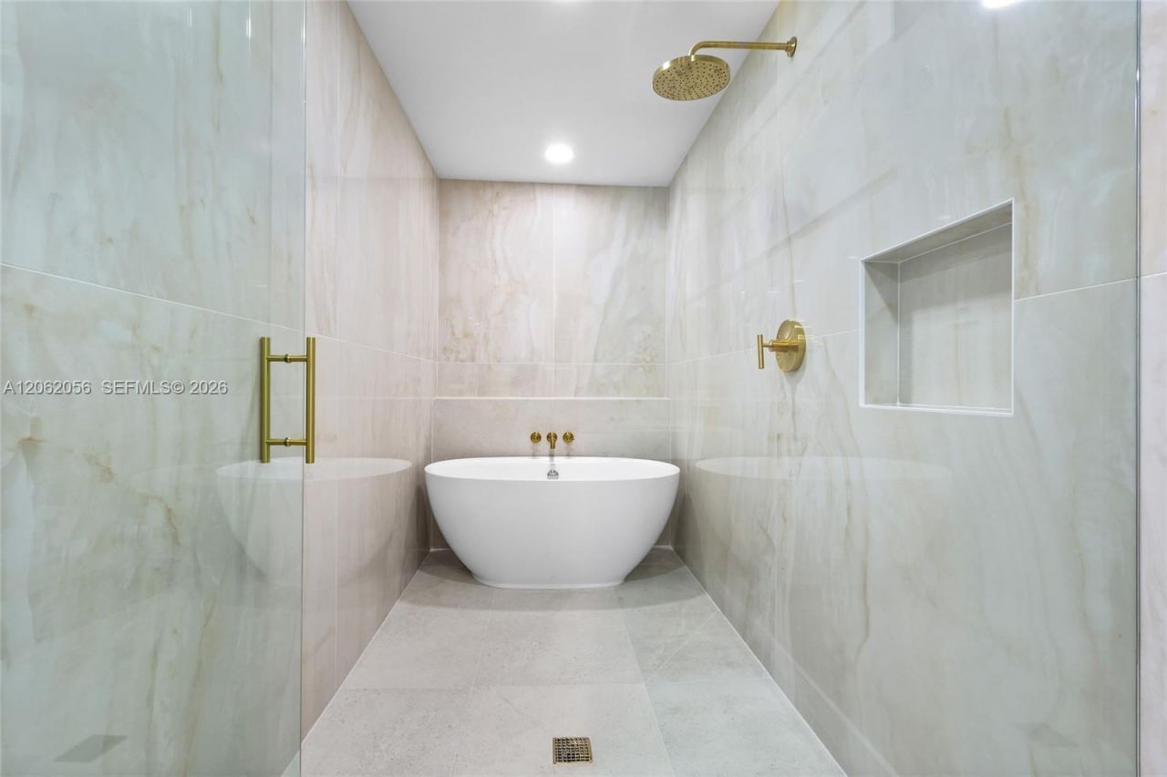 6000 SW 17th St , Plantation, FL 33317 Photo
