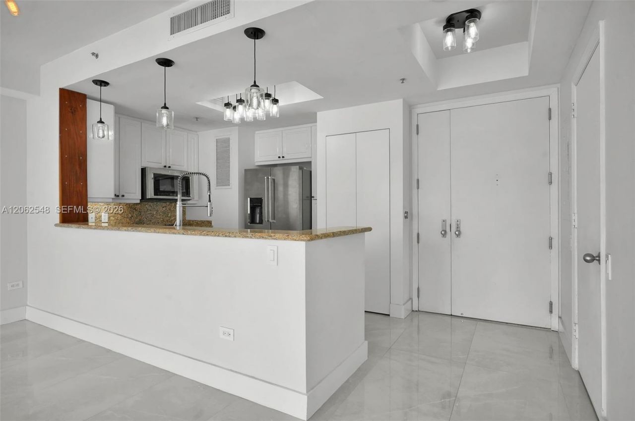 808 Brickell Key Dr , Unit 3007, Miami, FL 33131 Photo