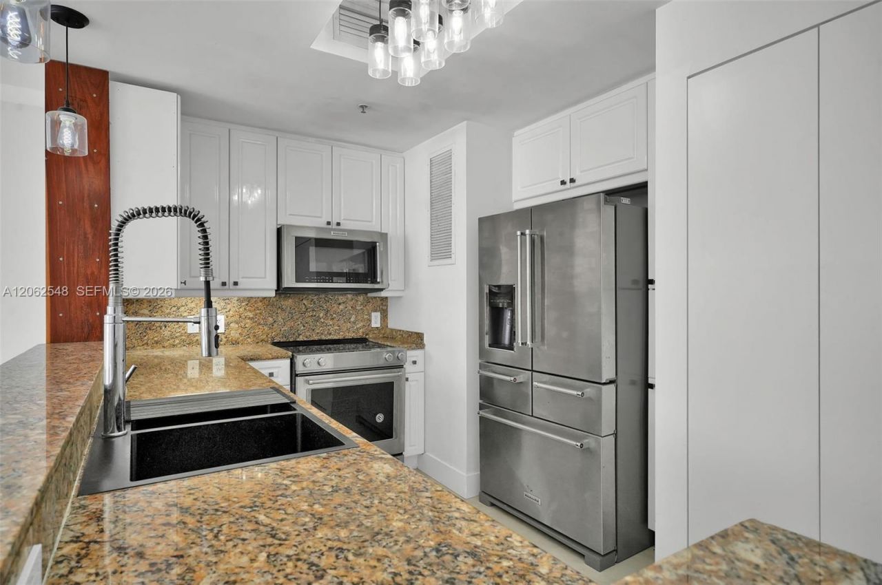808 Brickell Key Dr , Unit 3007, Miami, FL 33131 Photo