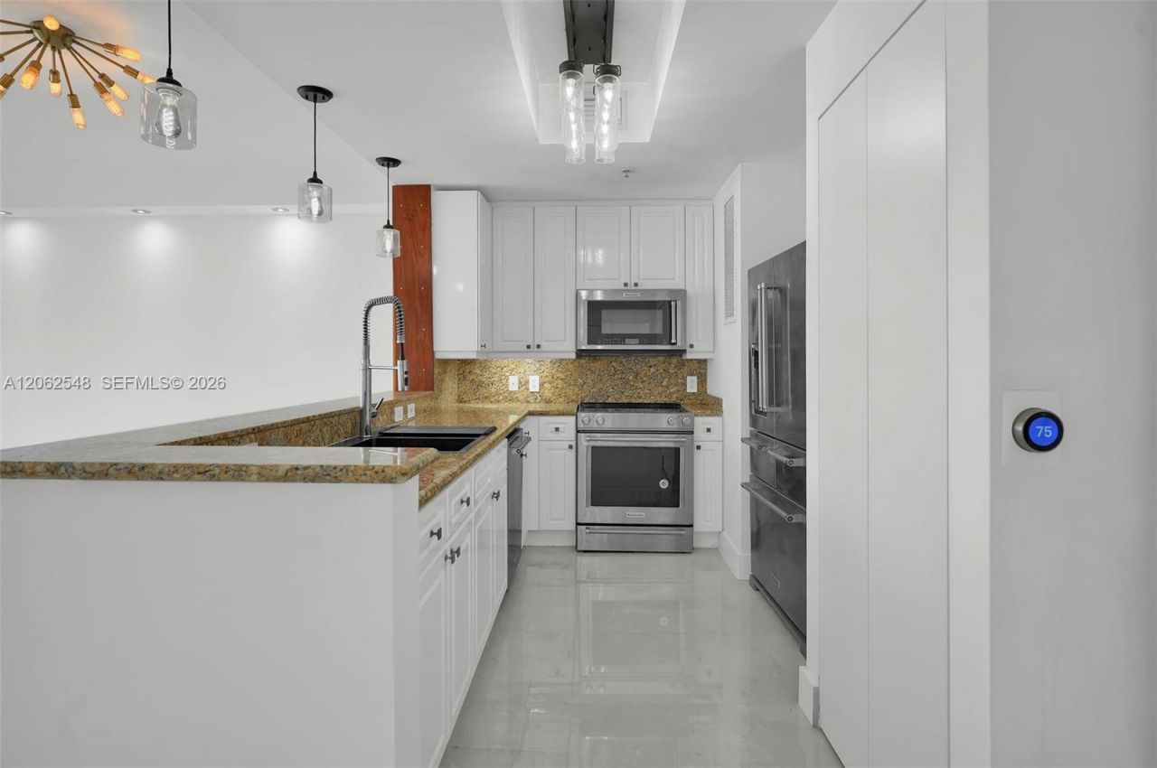 808 Brickell Key Dr , Unit 3007, Miami, FL 33131 Photo