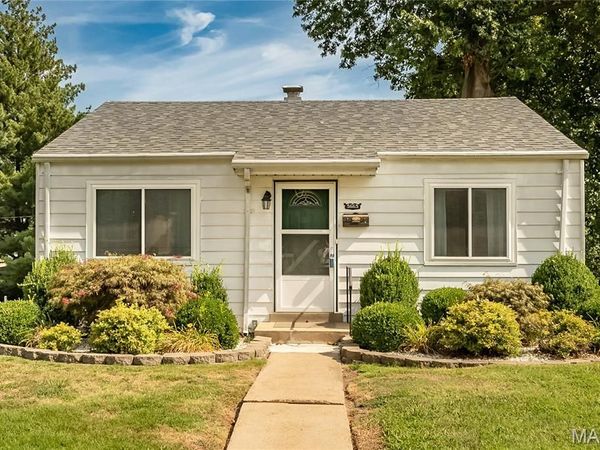 5665 Marquette Avenue , St Louis, MO 63139