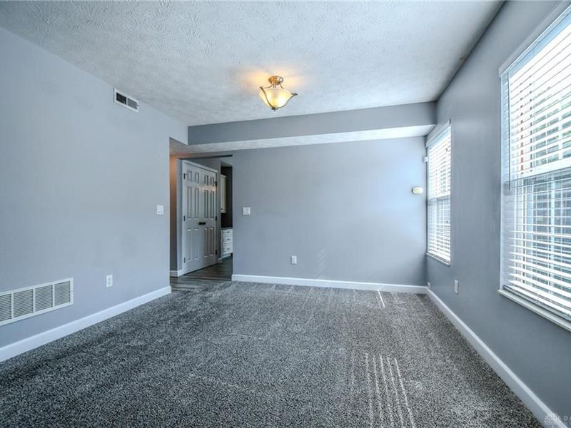 1469 Glenn Abbey Drive, Kettering, OH 45420 Photo 12