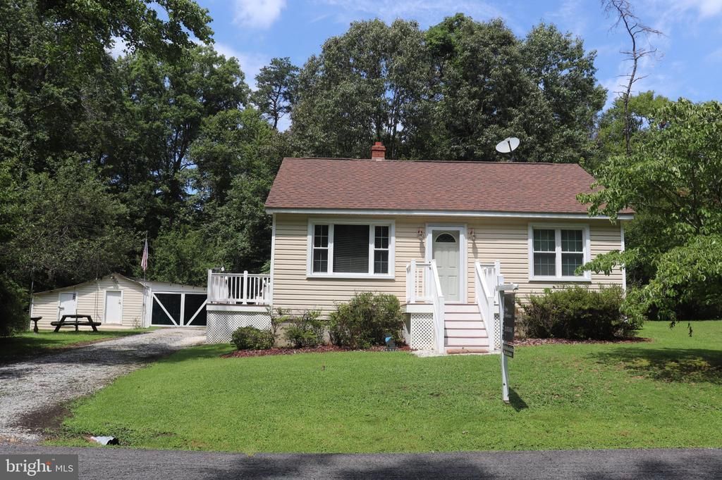 2210 SANDY POINT ROAD, NANJEMOY, MD 20662
