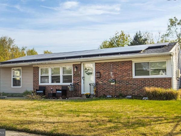 525 N COLES AVENUE, MAPLE SHADE, NJ 08052