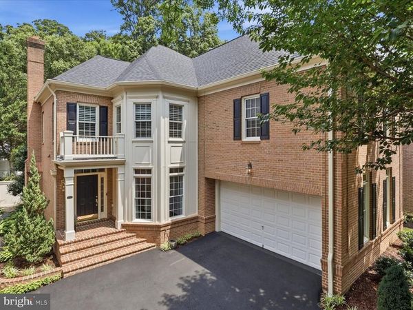 10090 COVER PLACE, FAIRFAX, VA 22030