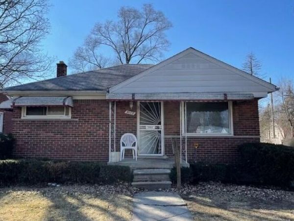 9115 Braile Street, Detroit, MI 48228
