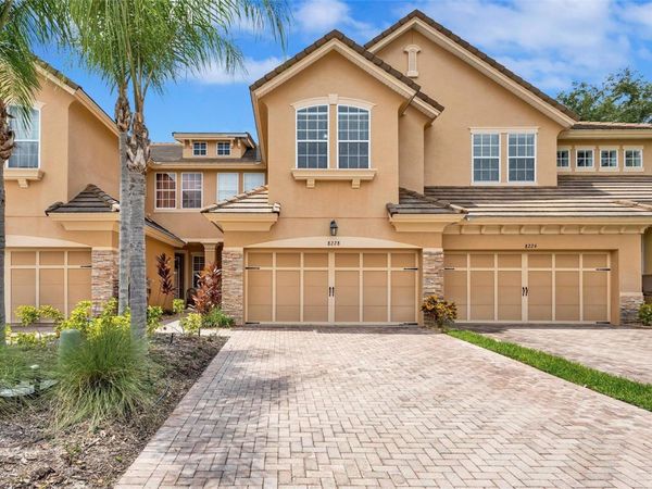 8228 VILLA GRANDE COURT, SARASOTA, FL 34243
