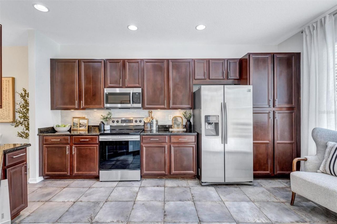 8228 Villa Grande Court, Sarasota, FL 34243 Photo