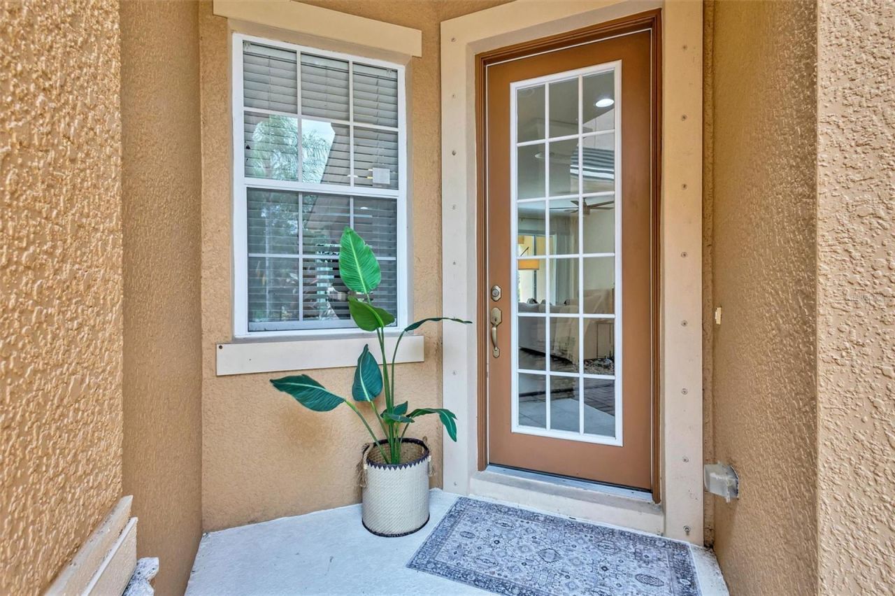 8228 Villa Grande Court, Sarasota, FL 34243 Photo