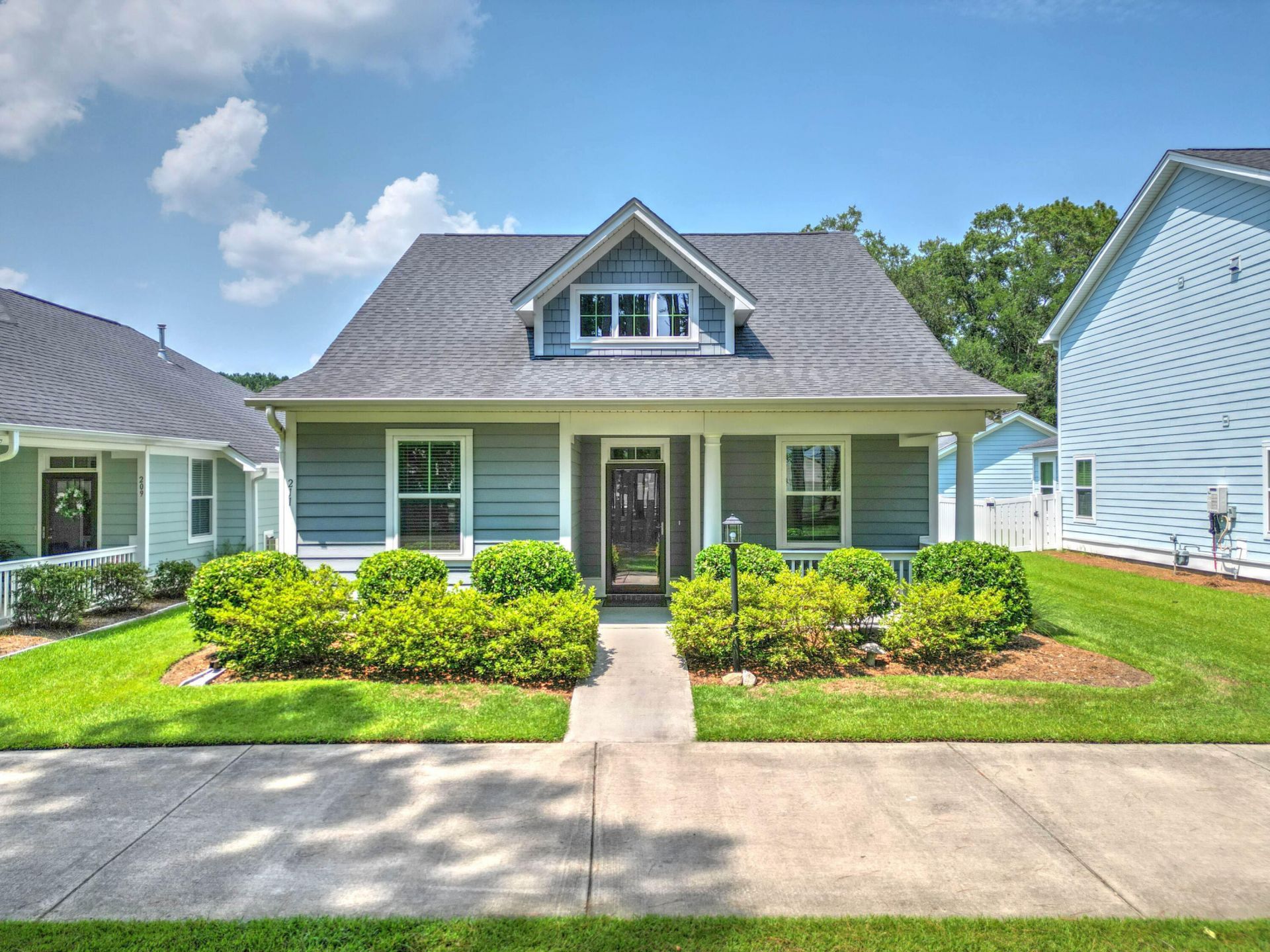 211 Blue Bonnet Street Photo 19