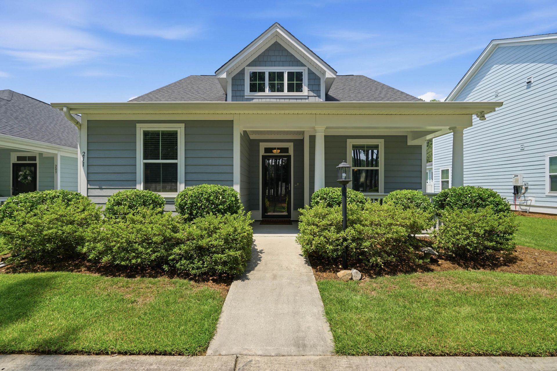 211 Blue Bonnet Street Photo 27