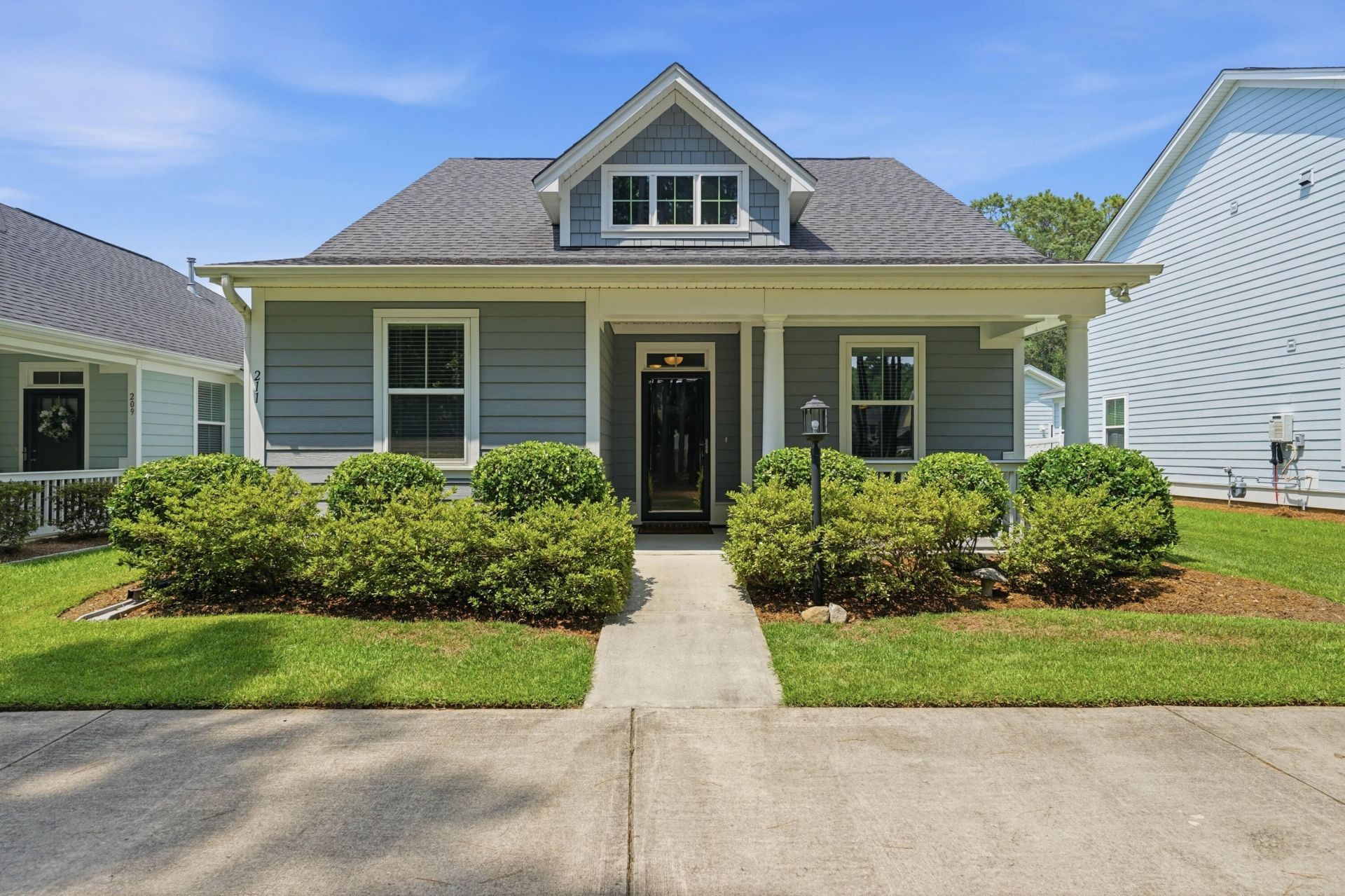 211 Blue Bonnet Street Photo 28