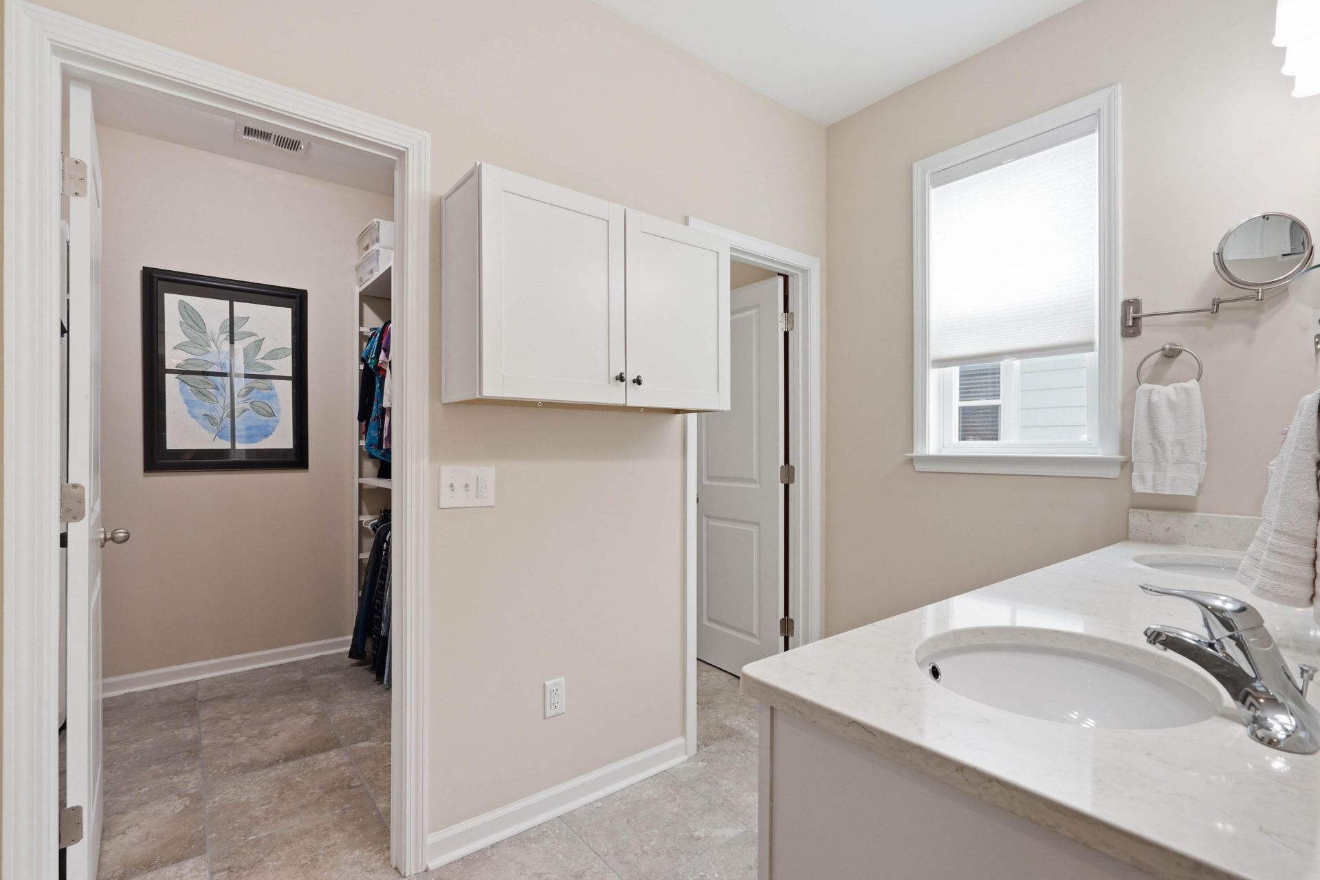 211 Blue Bonnet Street Photo 36