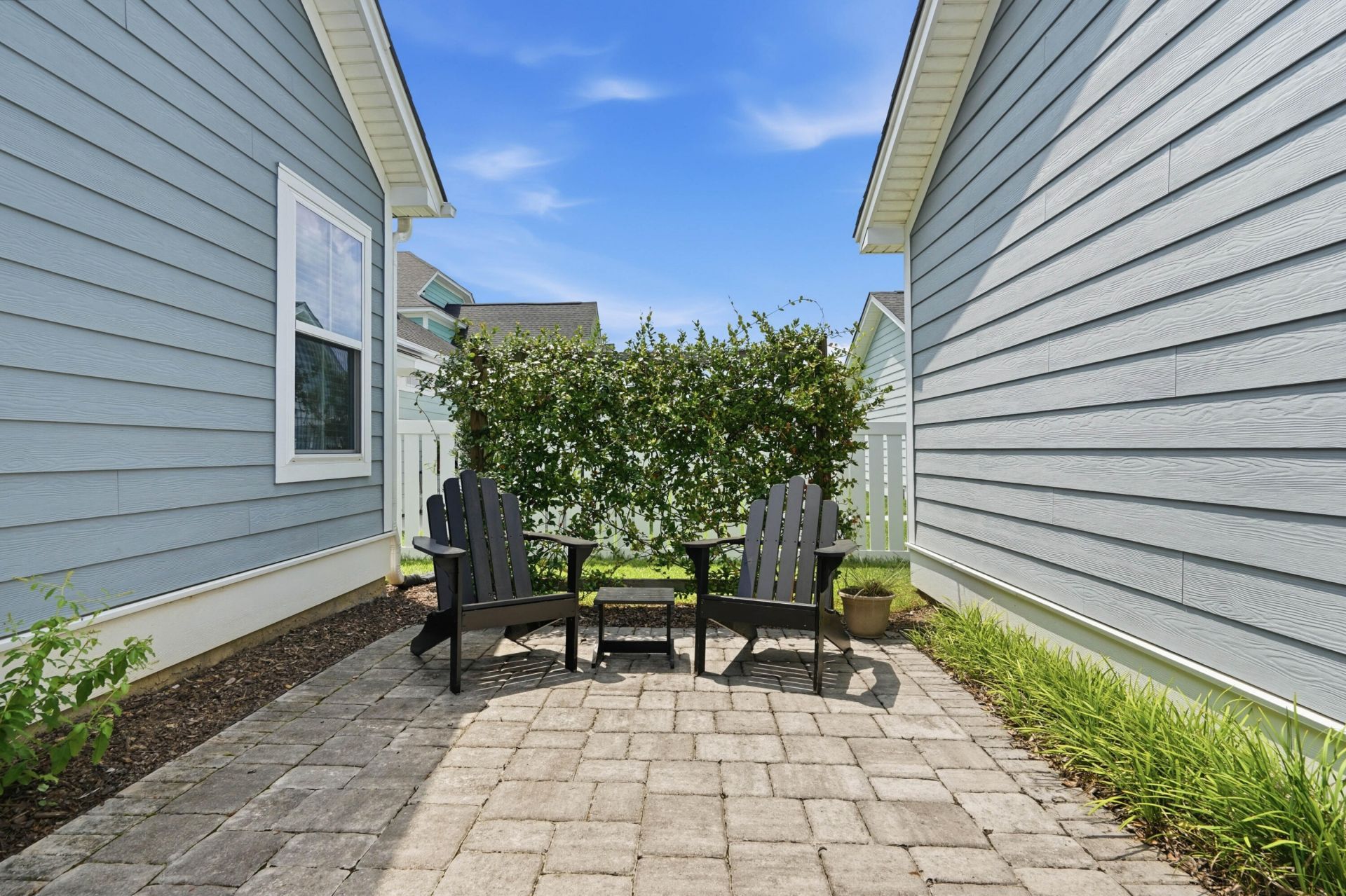 211 Blue Bonnet Street Photo 50