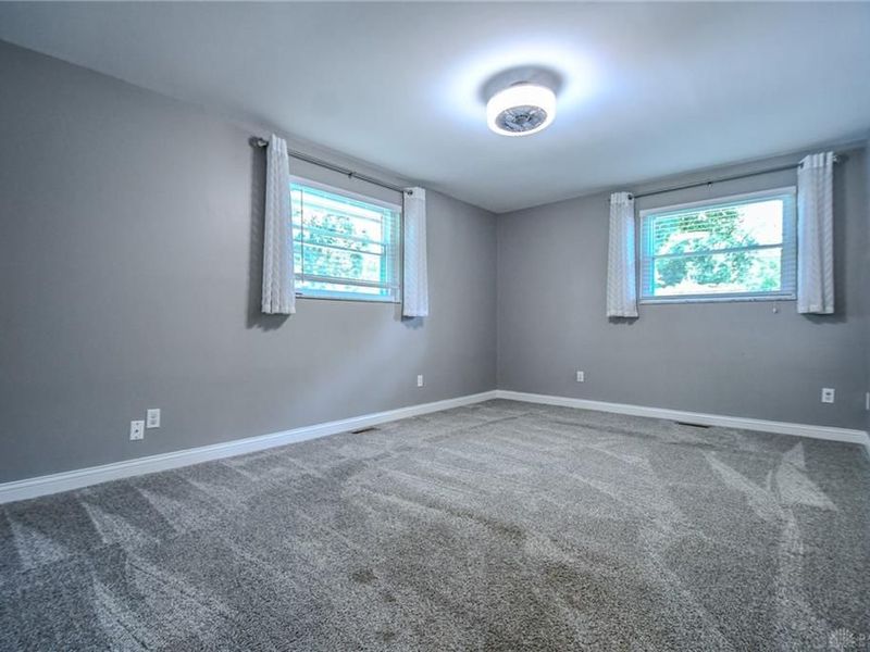 5051 Cloudsdale Drive, Kettering, OH 45440 Photo 24