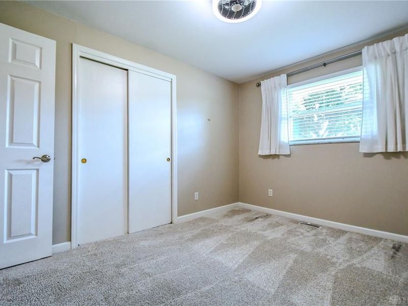 5051 Cloudsdale Drive, Kettering, OH 45440 Photo 33