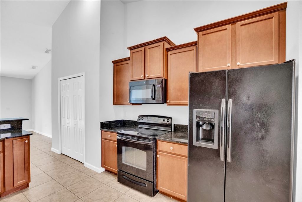 1602 Lexington Square Sw, Vero Beach, FL 32962 Photo