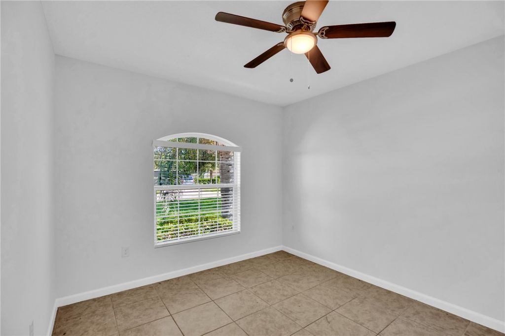 1602 Lexington Square Sw, Vero Beach, FL 32962 Photo