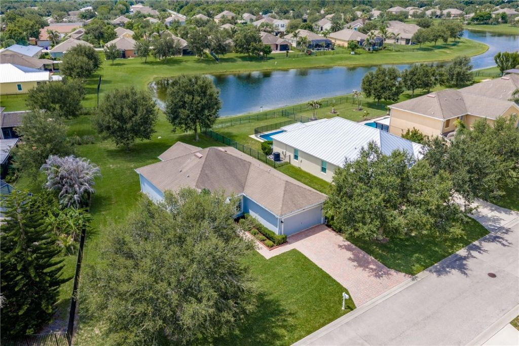 1602 Lexington Square Sw, Vero Beach, FL 32962 Photo