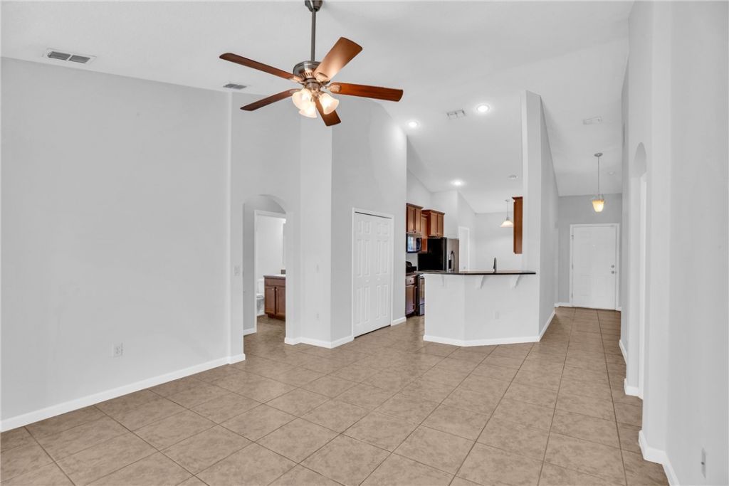 1602 Lexington Square Sw, Vero Beach, FL 32962 Photo