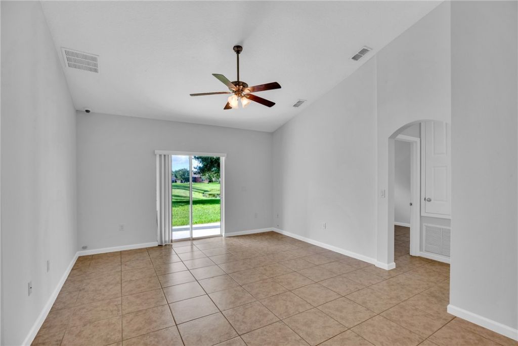 1602 Lexington Square Sw, Vero Beach, FL 32962 Photo