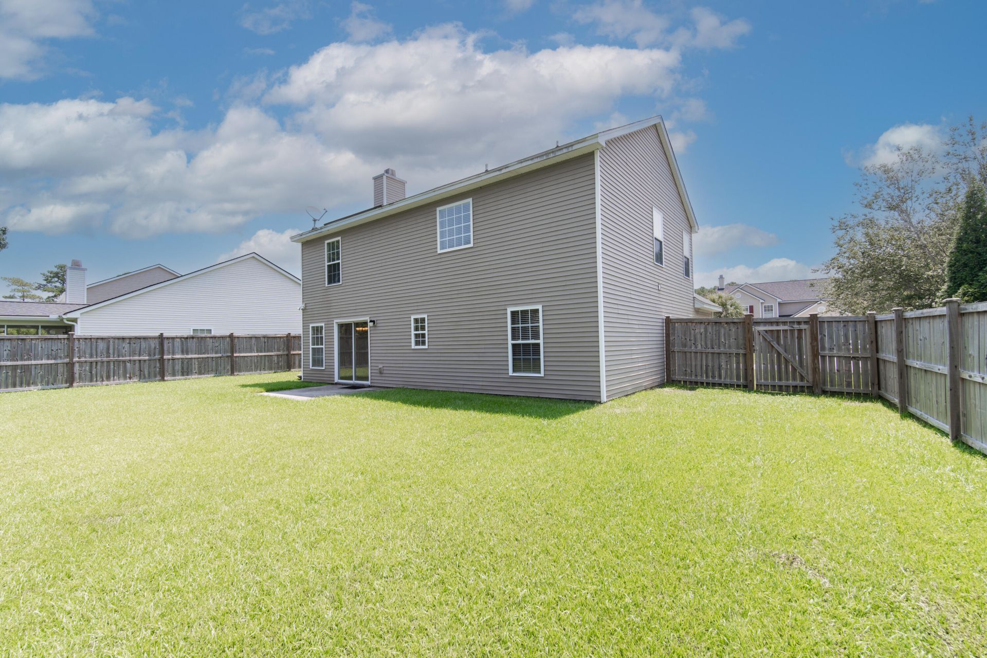 404 Brookfield Lane Photo 20