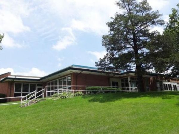246 W Grand Ave, Beloit, WI 53511